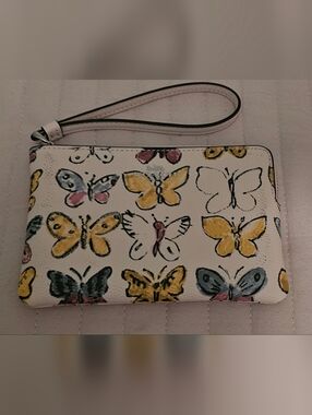 Coach Butterfly Print Wristlet Clutch - Cream/Multi
